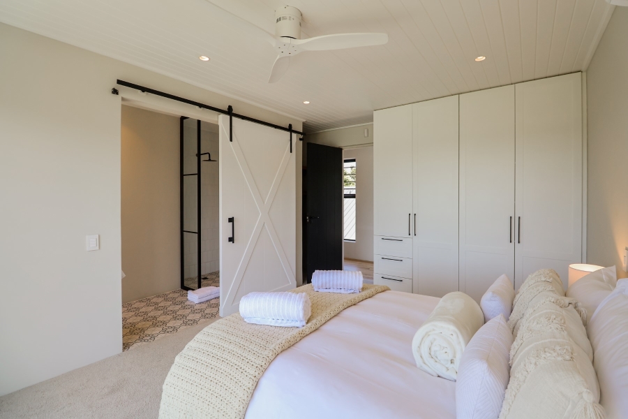 4 Bedroom Property for Sale in Keurboomstrand Western Cape